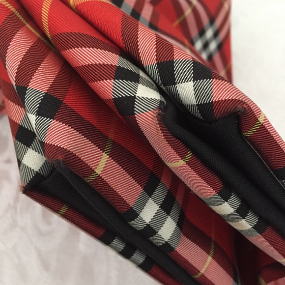 Burberry red check tote. Large - Picture 10 of 11